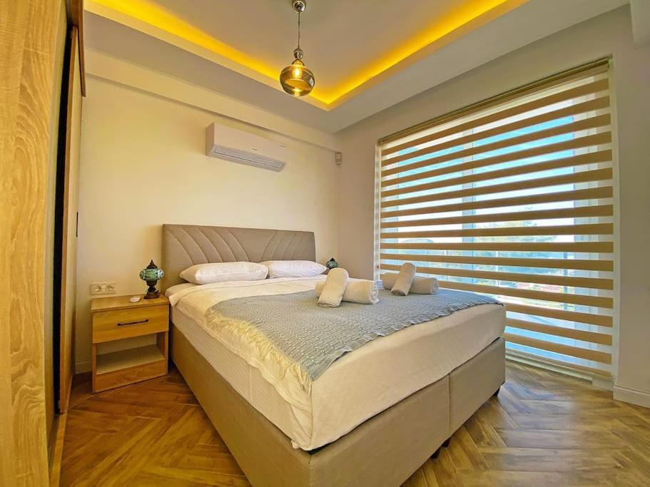 Paris A Villa, Oezel Havuzlu, Вилла *