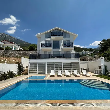 Paris A Villa, Oezel Havuzlu, Fethiye Exterior photo